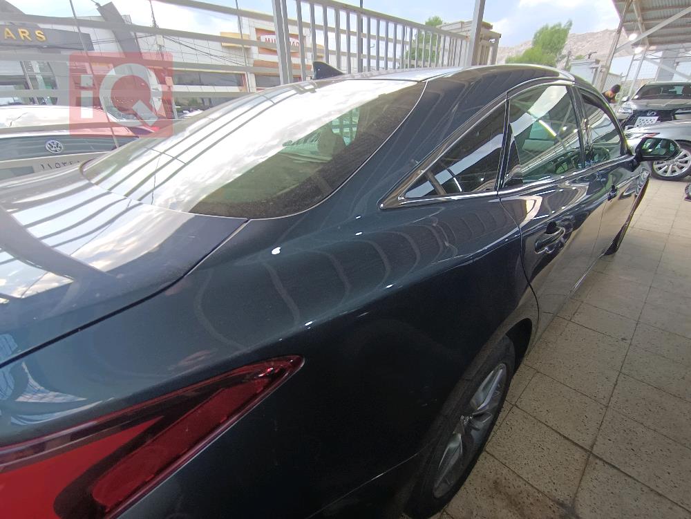 تۆیۆتا ئەڤەلۆن